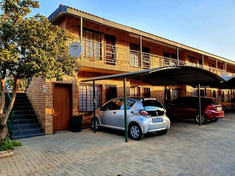 1 Bedroom Property for Sale in Kannoniers Park North West
